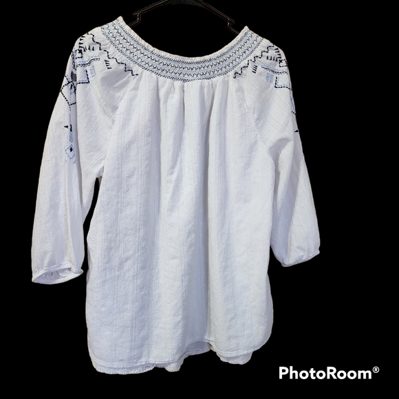WESTPORT WHITE EMBROIDERED BOHO SHIRT WITH LACE TRIM AND TEXTURED - Picture 2 of 4